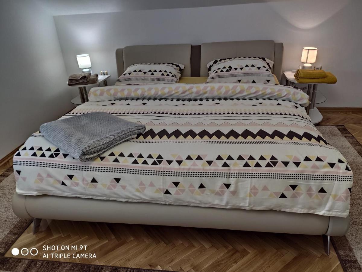 Kaya 2 Apartment Ðakovo Bagian luar foto