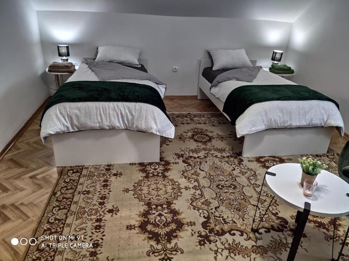 Kaya 2 Apartment Ðakovo Bagian luar foto