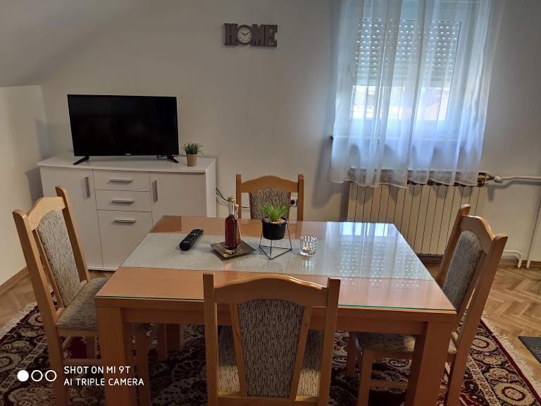 Kaya 2 Apartment Ðakovo Bagian luar foto